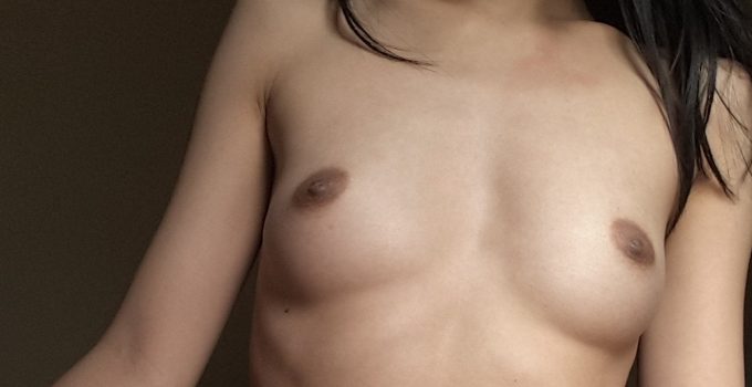 Photo topless sexy de mes seins